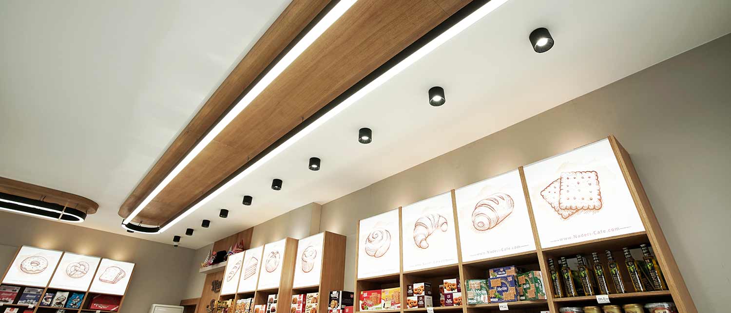 کلوچه-نادری-عکس-سایت-05 پروژه نورپردازی فروشگاه کلوچه نادری با محصولات اکووات